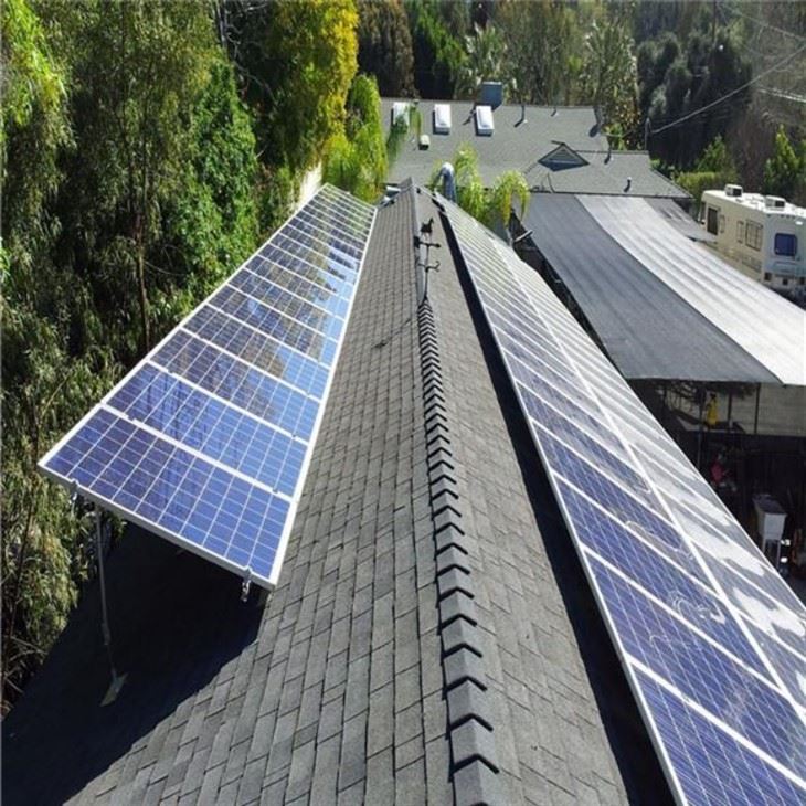Soportes de paneles solares en ángulo