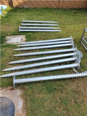 Base de tornillos de tierra para uso en exteriores