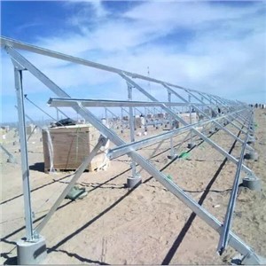 Estantería solar de montaje en tierra con balasto